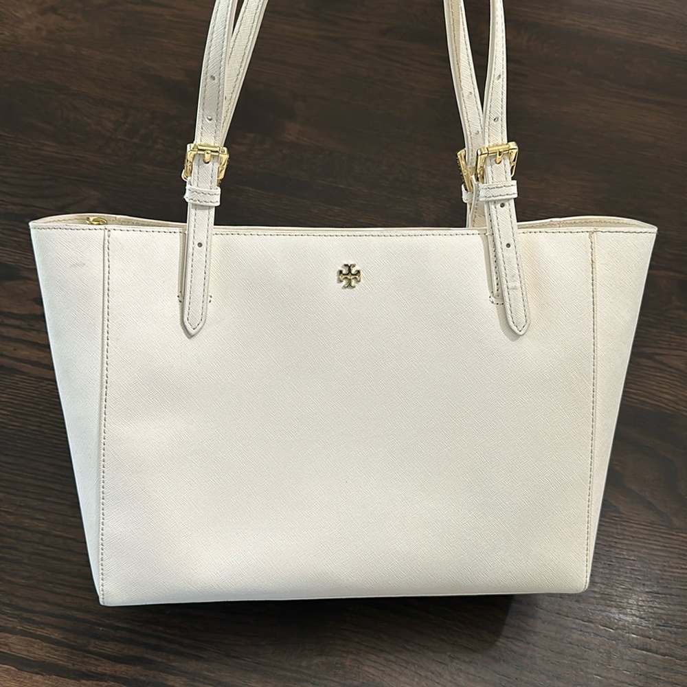 Tory Burch Cream Shoulder Bag with Gold Accents